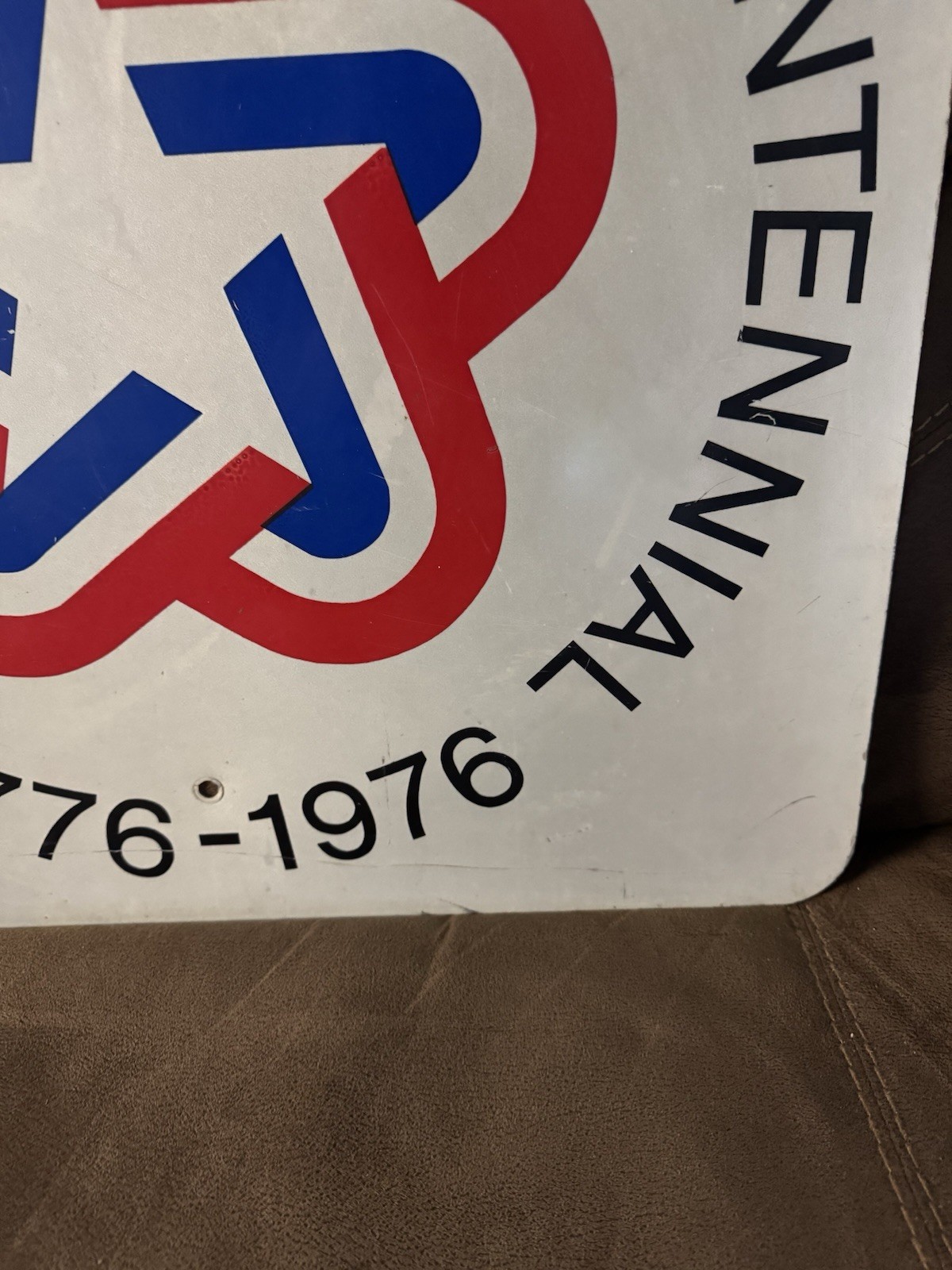 AMERICAN REVOLUTION BICENTENNIAL 1776-1976 INTERSTATE ROAD SIGN 24x24 (RARE)
