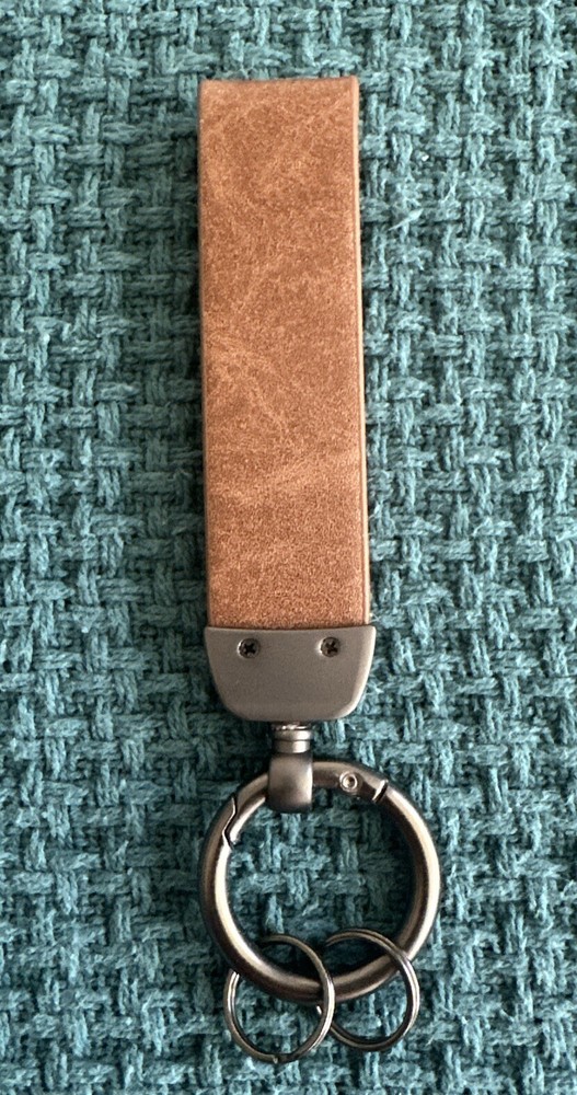 Honda** ( Logo ) ** Keychain ** Brown Leather **