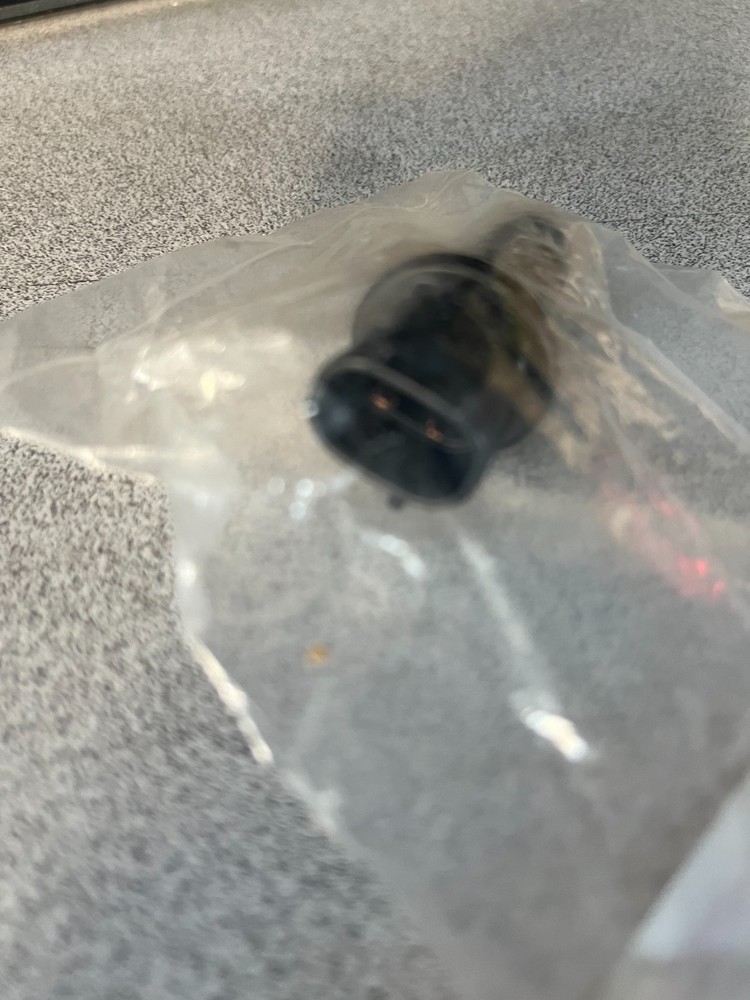 Genuine Toyota Socket; Socket & Wire; Socket Plug 90075-60077