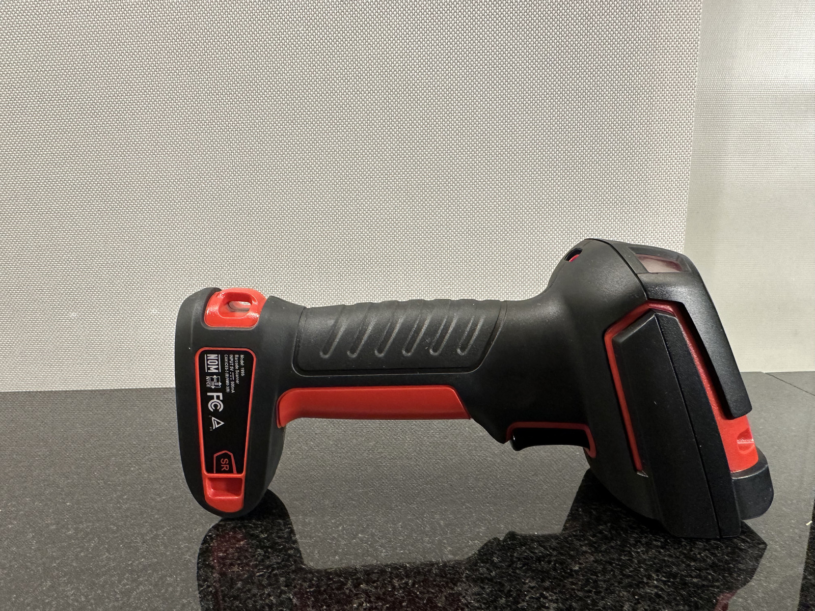 Honeywell Granit 1990iSR Scanner [Standard Range] PN: 1990ISR-3USB-N