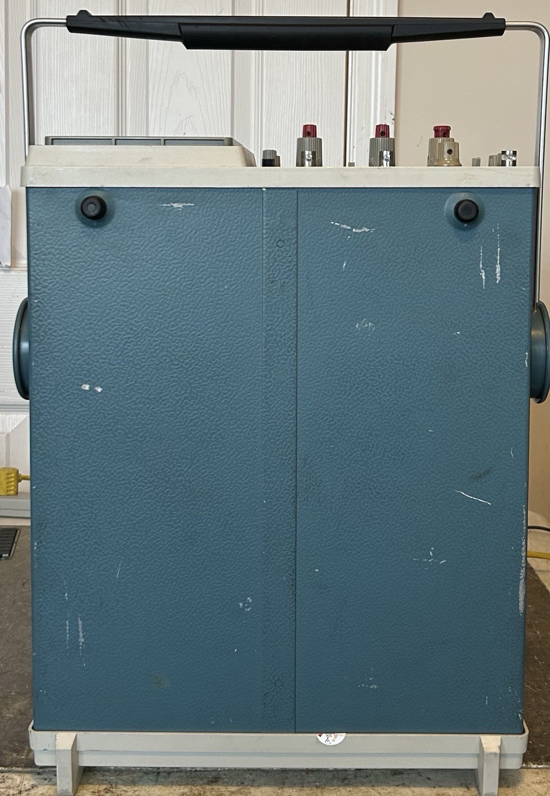 Tektronix 2213 Dual Channel Oscilloscope 60 MHz