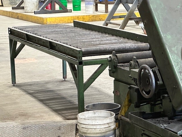 DoAll Model C-80 Horizontal Variable Speed Manual Feed Band Saw
