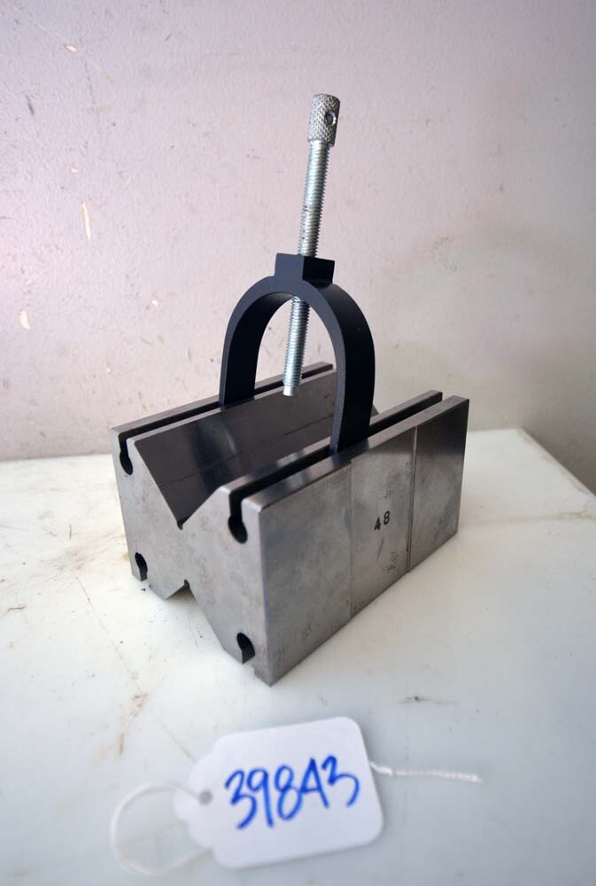 V Block with Clamp (Inv.39843)