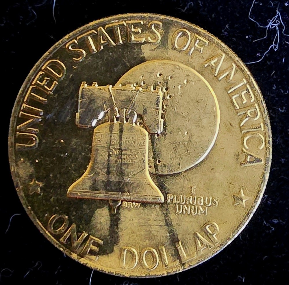 💥💥1976 EISENHOWER DOLLAR GOLD PLATED💥💥