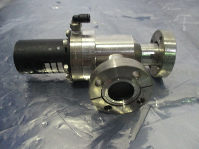 MDC AV-100-P Pneumatic Angle Valve, 452706