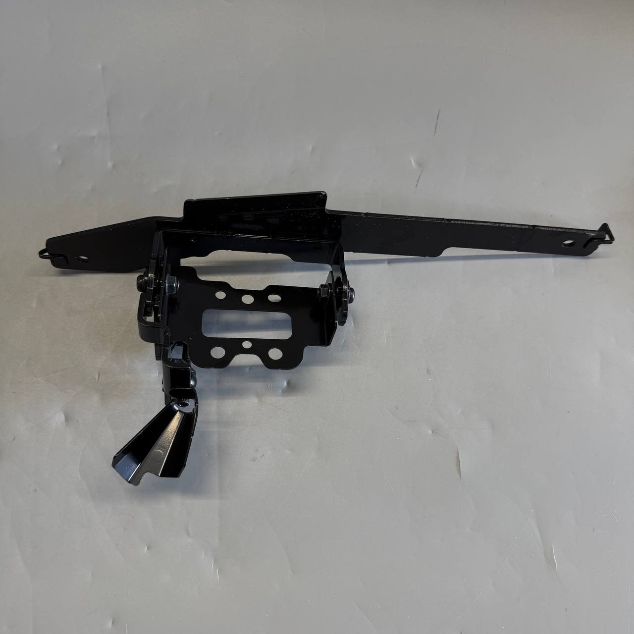 OEM NEW Genuine Nissan Distance Sensor Bracket 16-19 Pathfinder 28452-6KA1A