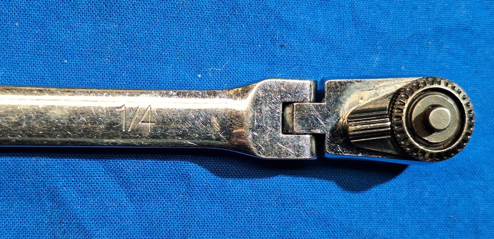 Cornwell 12" Quarter Stick 1/4” Combination Locking Bit & Square Driver EC4S12L