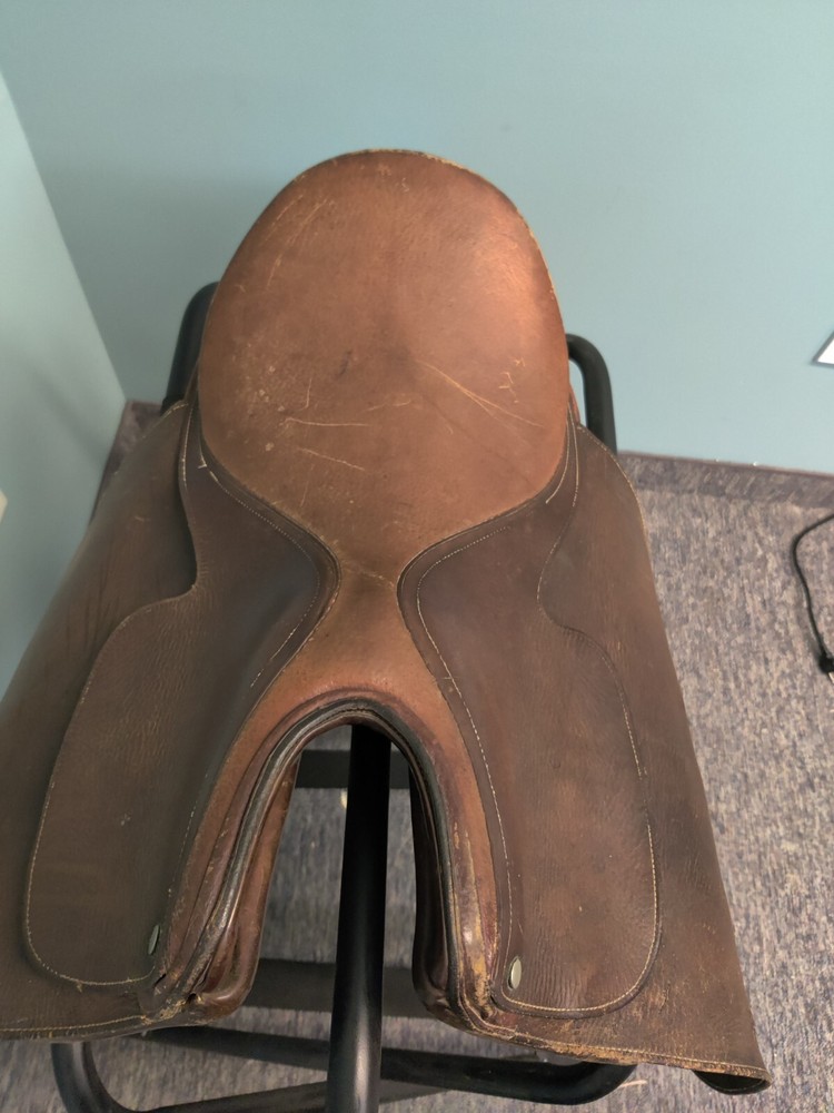 18.5" Eldonian English Saddle