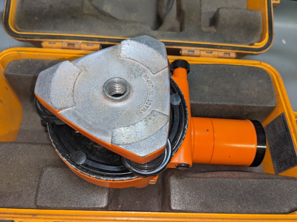 Topcon Automatic Level Model AT-D4 In Hard Case (134)