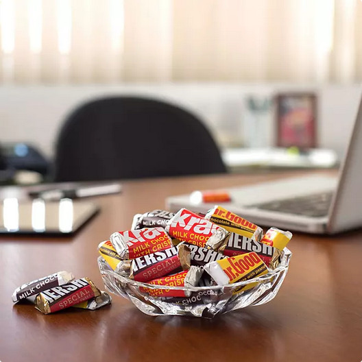 BULK HERSHEY'S Miniatures Variety Pack Chocolate Candy (select quantity below)