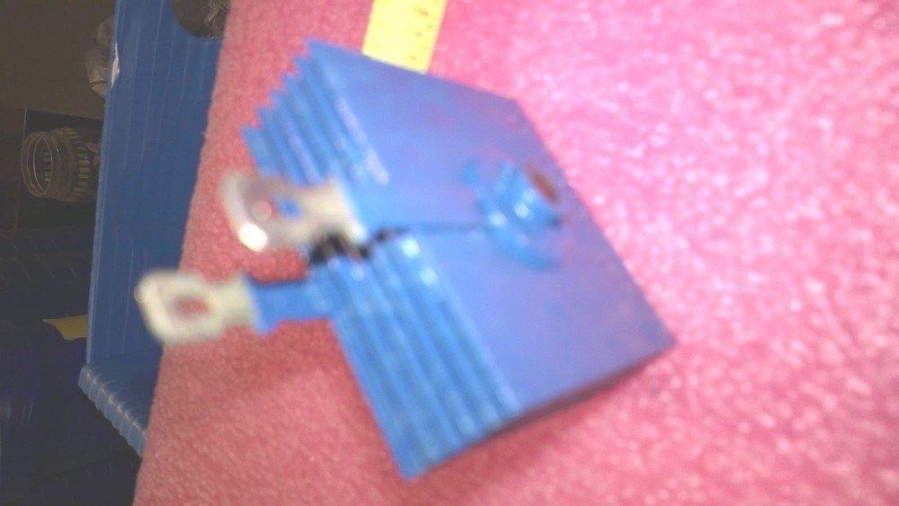 SARKES TARZIAN MODEL 200 SELENIUM RECTIFIER METALLIC NOS