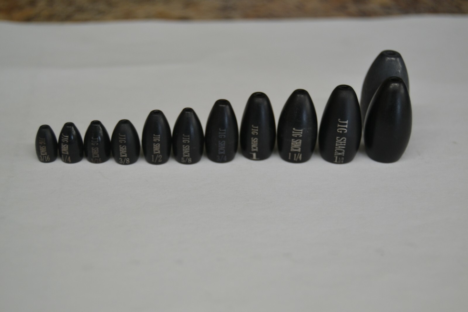 JIG SHACK TUNGSTEN FLIPPING WEIGHTS! ALABAMA SHIPPING MULTIPLE SIZES AND COLOR.