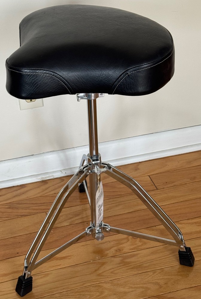 Very Nice Tama HT35 Saddle Drum Throne