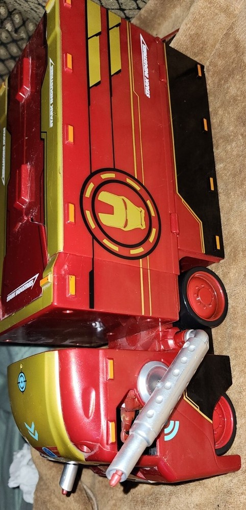 Marvel Comic Iron Man 2 Touch Tech 13 Inch Stark Industries Mobile Headquarters