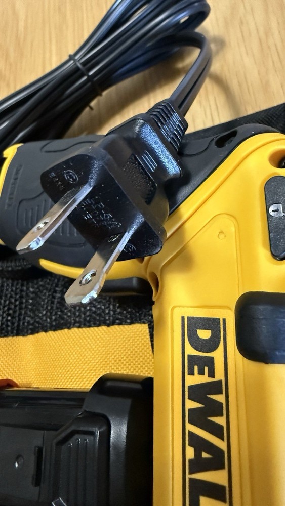 dewalt gyroscopic screwdriver
