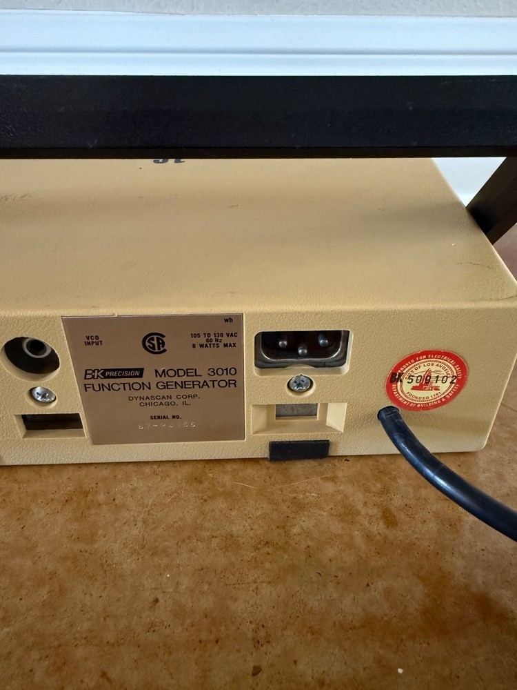 BK Precision 3010 Function Generator