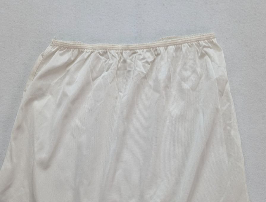 Vintage Women's Slip Skirt Ashley Taylor Size M White Half Lace Trim