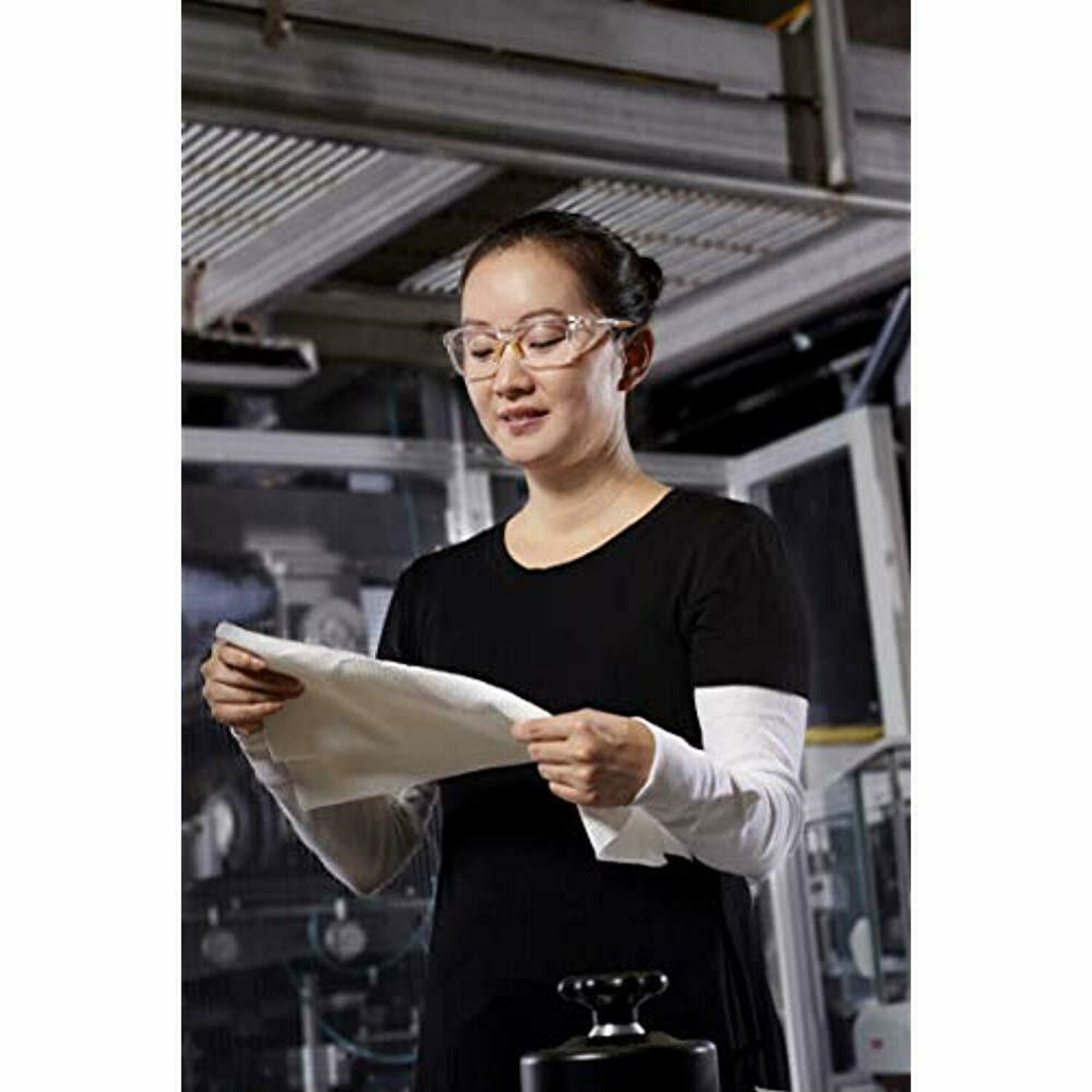 KLEENGUARD MAVERICK ANTI-FOG SAFETY GLASSES w/ INTEGRATED SIDE SHIELDS (1 PAIR)