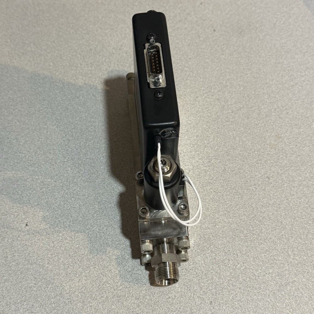 MKS Mass Flow Controller Type 1559A-23574-SV - Range: 400 SLM Used