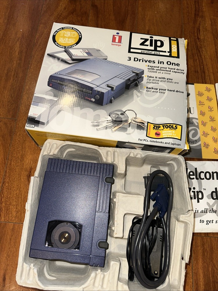 Iomega Zip 100 Zip Drive Z100P2 With Parallel Data Cable, Power Adapter ,……