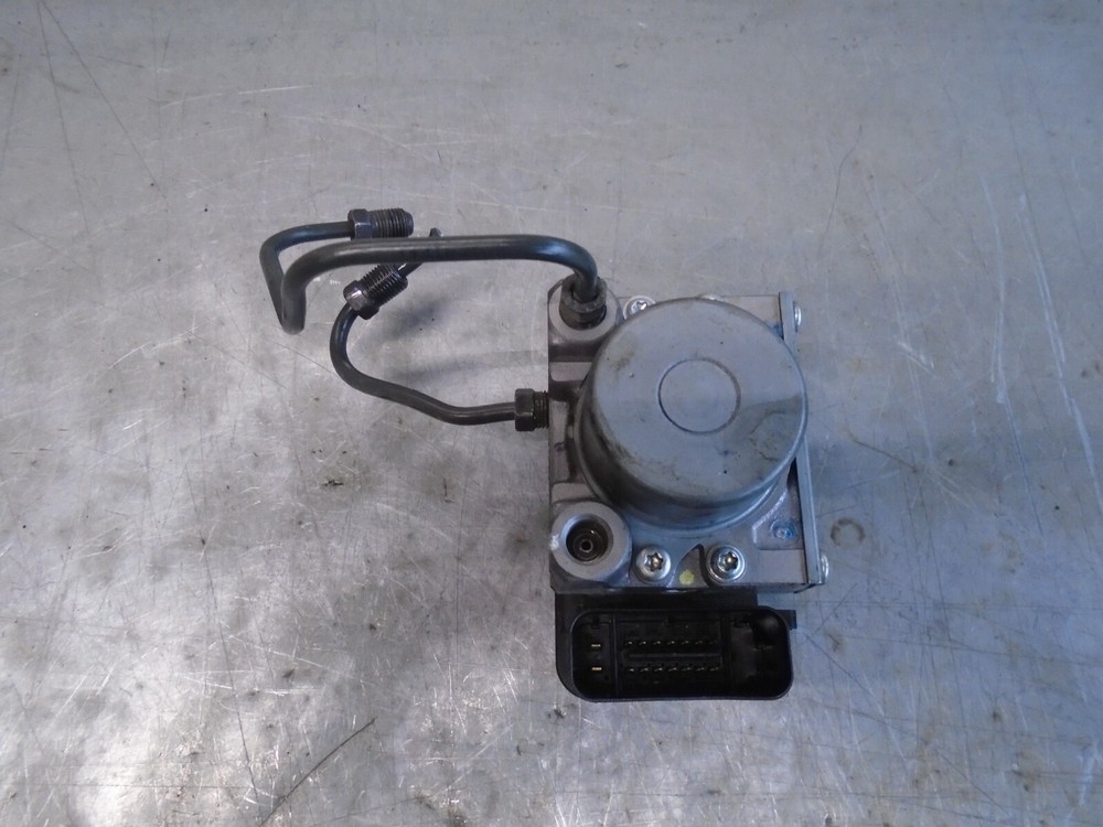15-20 HONDA CBR300R ABS PUMP UNIT MODULE