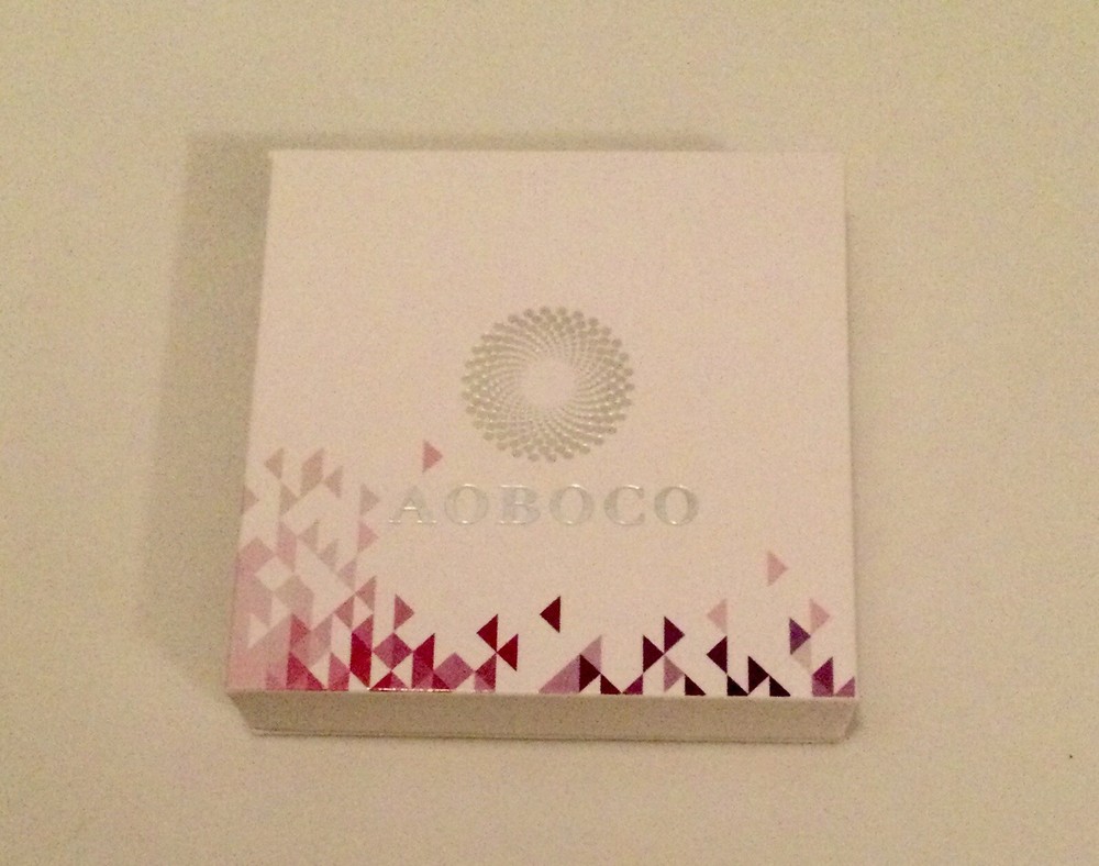 Empty White with Pink Gift Box "Aoboco"  3" x 3"