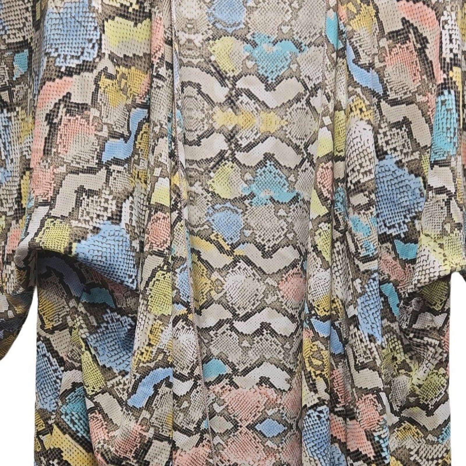 Women's Lovely J Snakeskin Print Pastels Lightweight Open Front Kimono Small