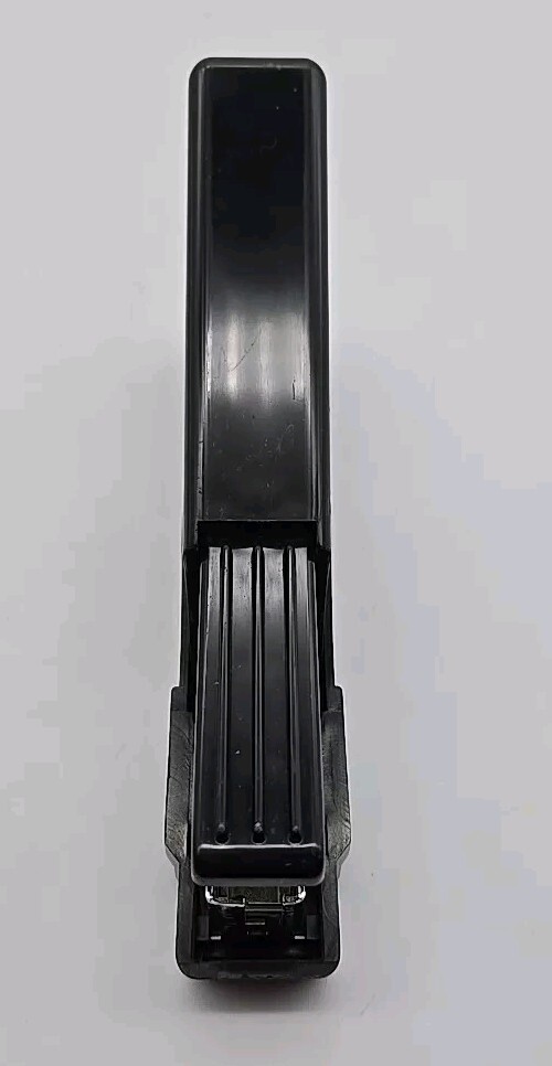 Bates 110P Standard Undulated Plier Stapler Black Hanger Loop