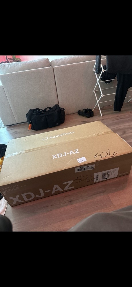 AlphaTheta XDJ-AZ 4-Deck