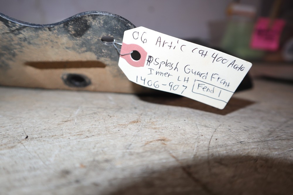 06 Arctic Cat 400 AUTOMATIC Splash Guard Front Inner Left 1406-907