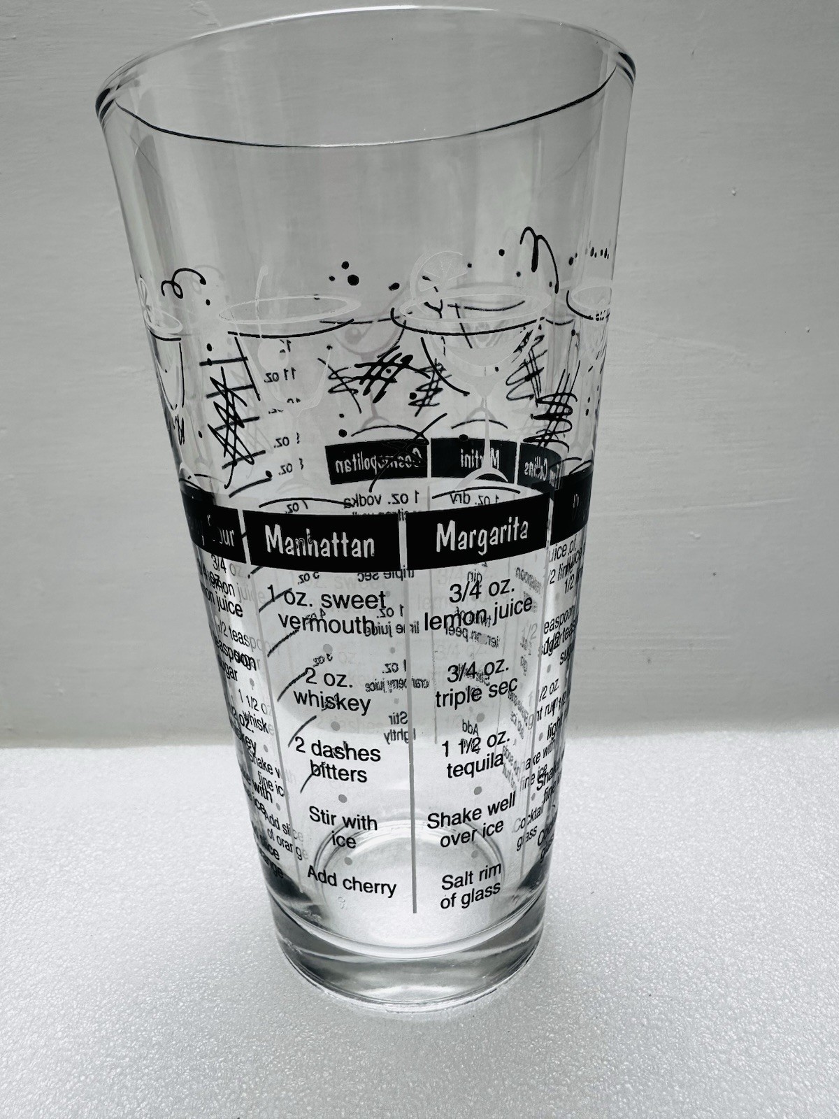 NEW 5 Pc Cocktail Shaker Kit Bar Mixing Recipe Glass Strainer Bartender Set