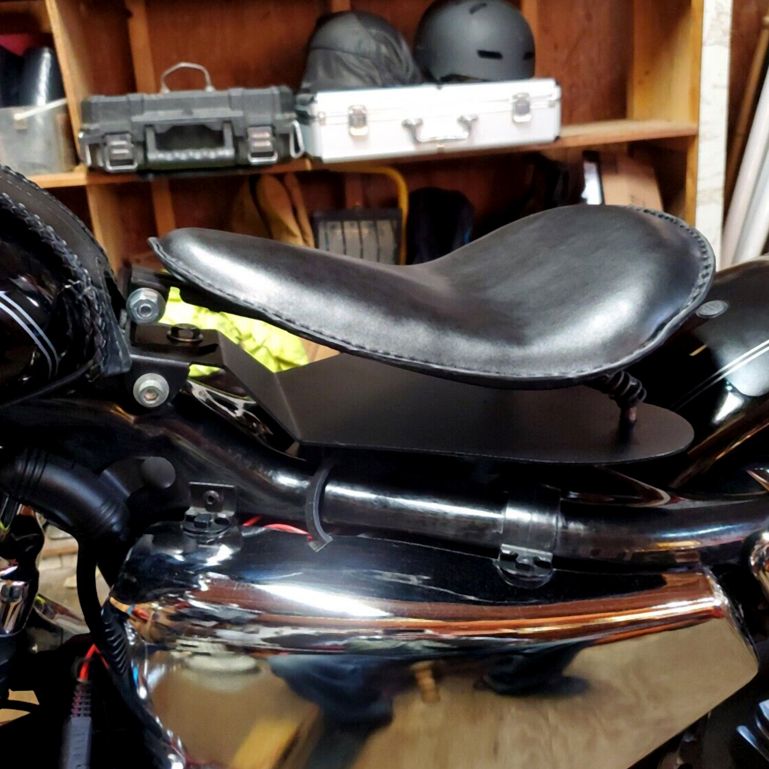 Motorcycle Solo Seat Spring Bracket Base For Harley Sportster Chopper Bobber