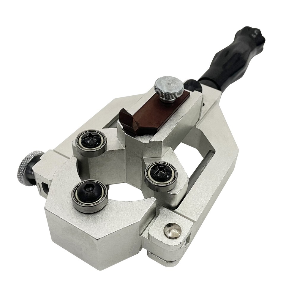 Multifunctional Wire Stripper Insulation Layer and Semiconductor Layer Peeler