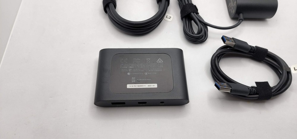 HTC Link Box VIVE Pro VR + Power + USB + Display Port Cable