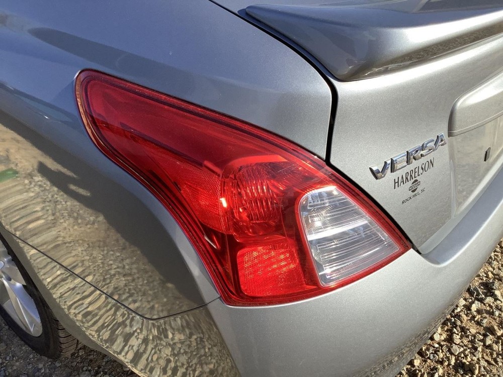 VERSA 2014 Glove Box 4914935