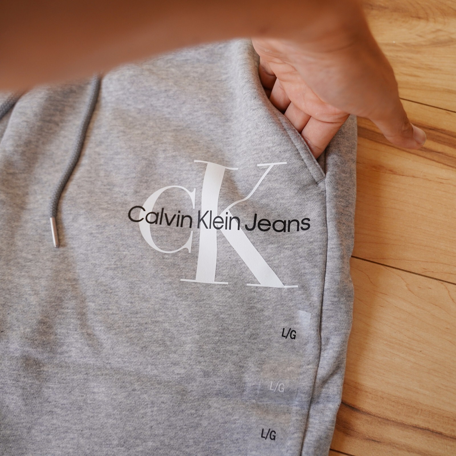 Calvin Klein Jeans Mens Blue/ Grey Monogram Logo Fleece Jogger Sweatpants