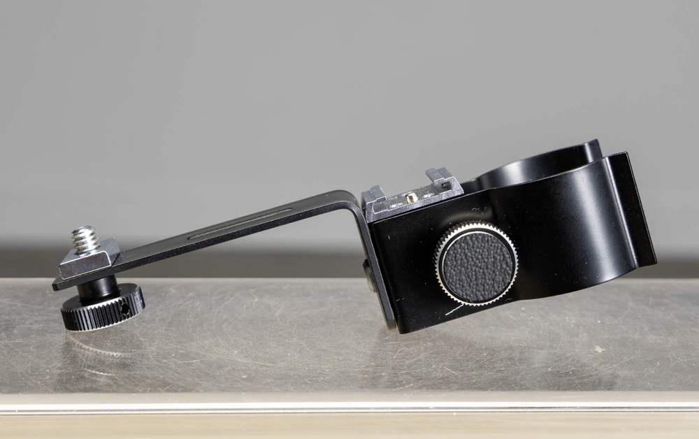 HASSELBLAD ADJUSTABLE FLASH GRIP BRACKET with box 45039