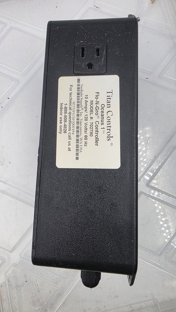 Titan Controls Oceanus 1 Flo-n-Gro Controller