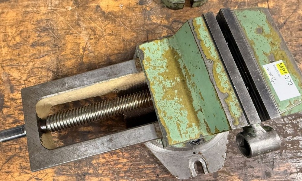 Machine Vice 150 Mm With Rotary Plate