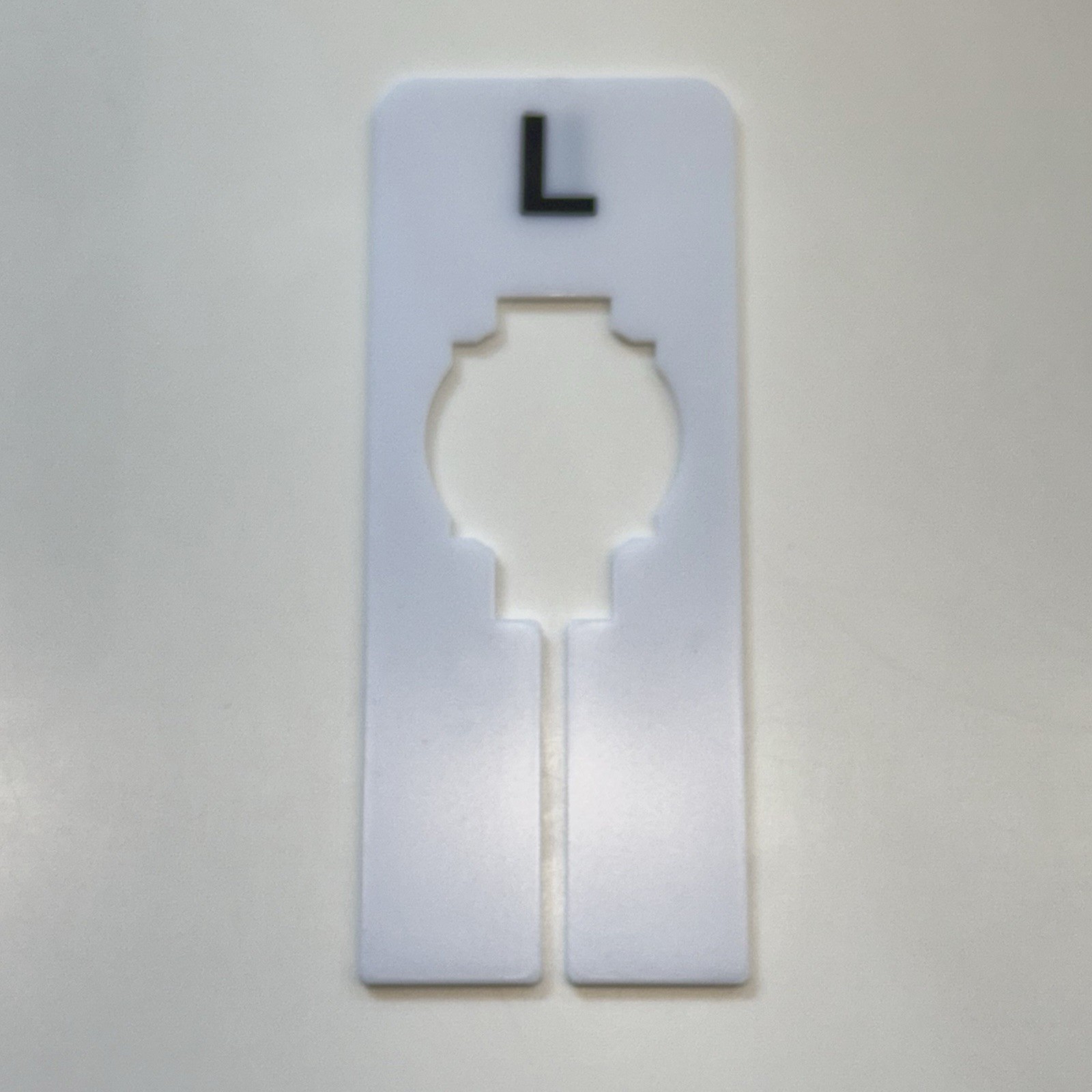 5 Pieces Set Clothing Rack Rectangular Size Divider XS S M L XL Retail Hanger