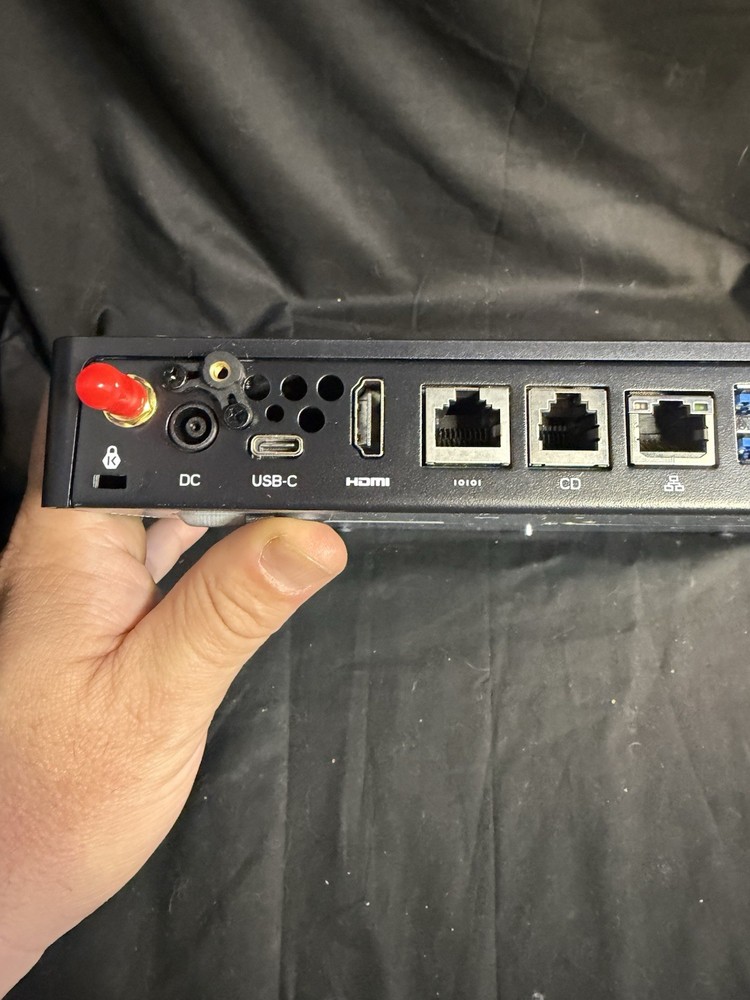 Elo EPS00E2 Mini PC POS Controller E305044 E305044-01 USB-C HDMI WiFi RJ45