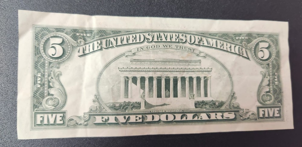 1985 5 dollar bill Miscut ERROR