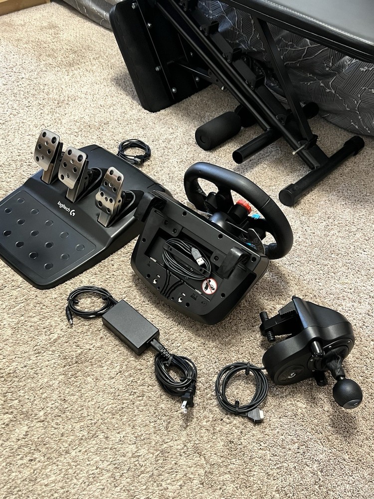 LOGITECH G29 WHEEL+PEDALS+SHIFTER