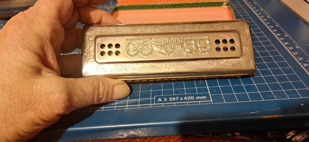 M. Hohner “The Echo” Double Reed Harp Harmonica Notes C & G with Original Box