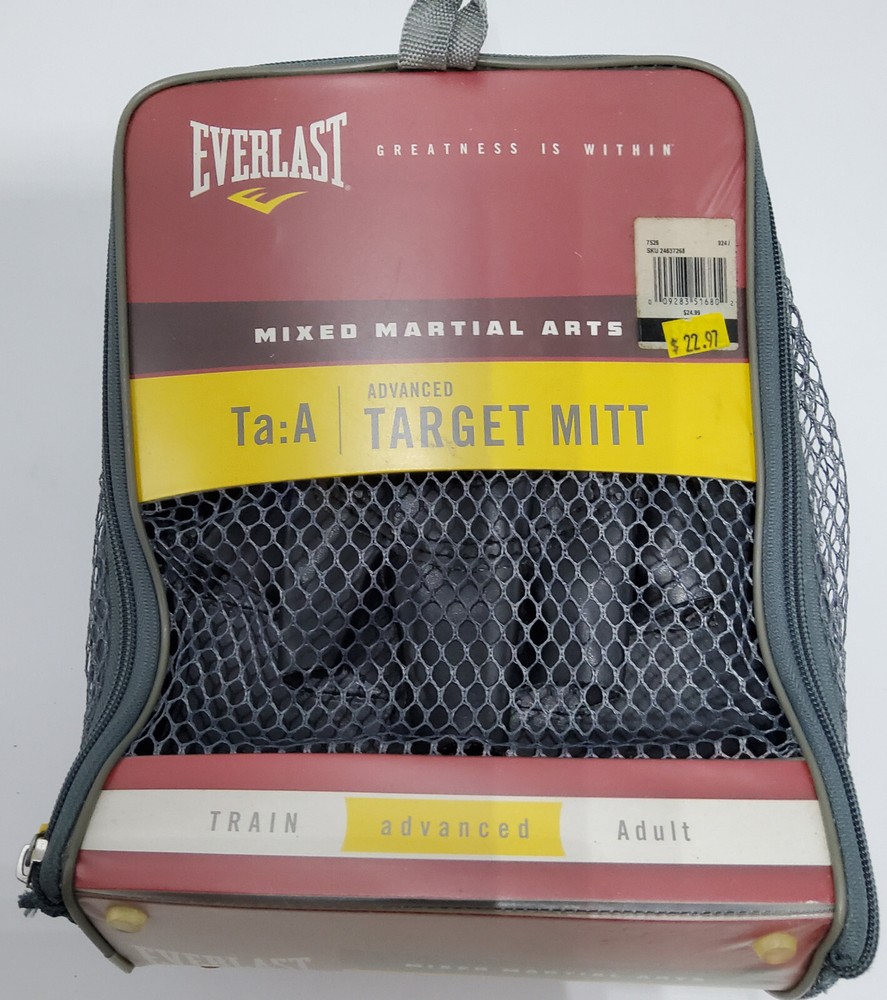 Everlast Boxing Target Punch Mitt