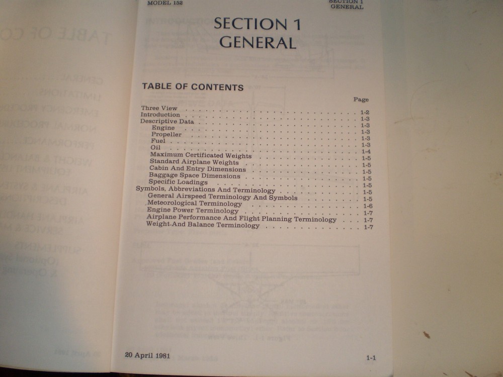 Cessna Model 152 Information Manual 1982