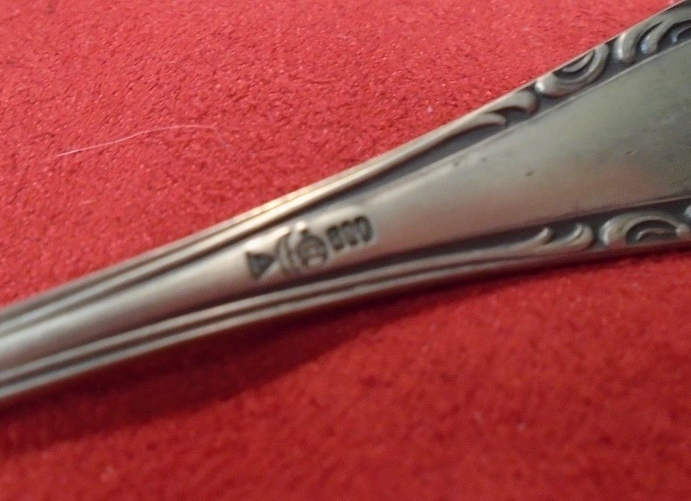 12 German 800 Silver Fish Knives (#2232)