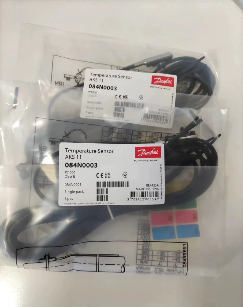 1PC Danfoss AKS11 084N0003 Temperature Sensor