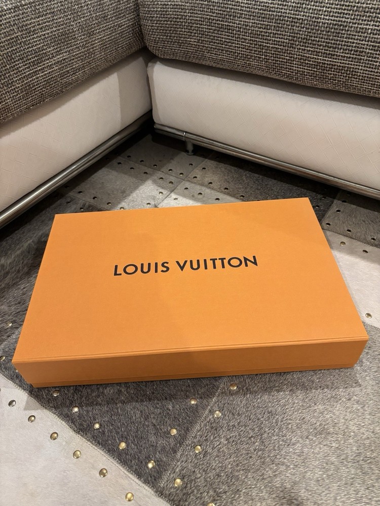 Authentic Louis Vuitton Magnetic Empty Gift Box 16X10X3