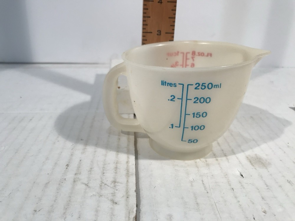 Vintage Tupperware Toys Tupperware Measuring Cup